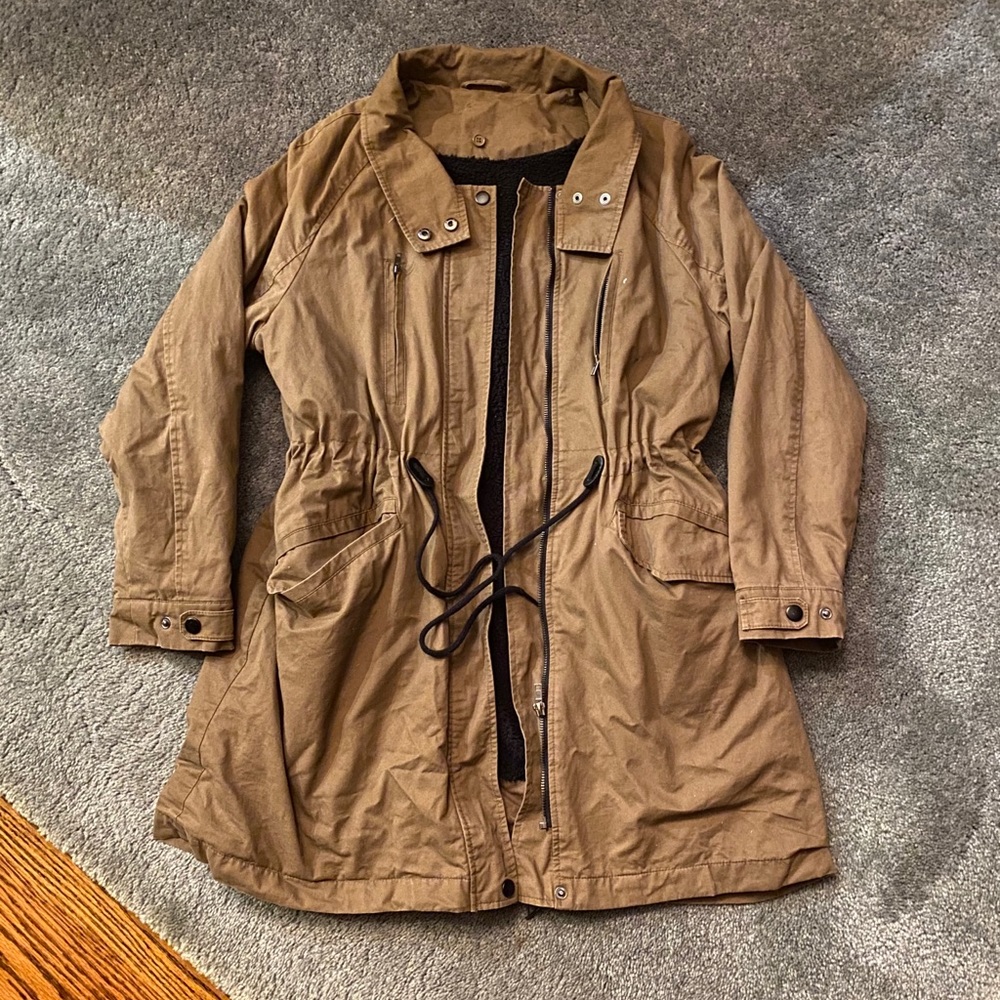 brown jacket - Picture 3 of 7